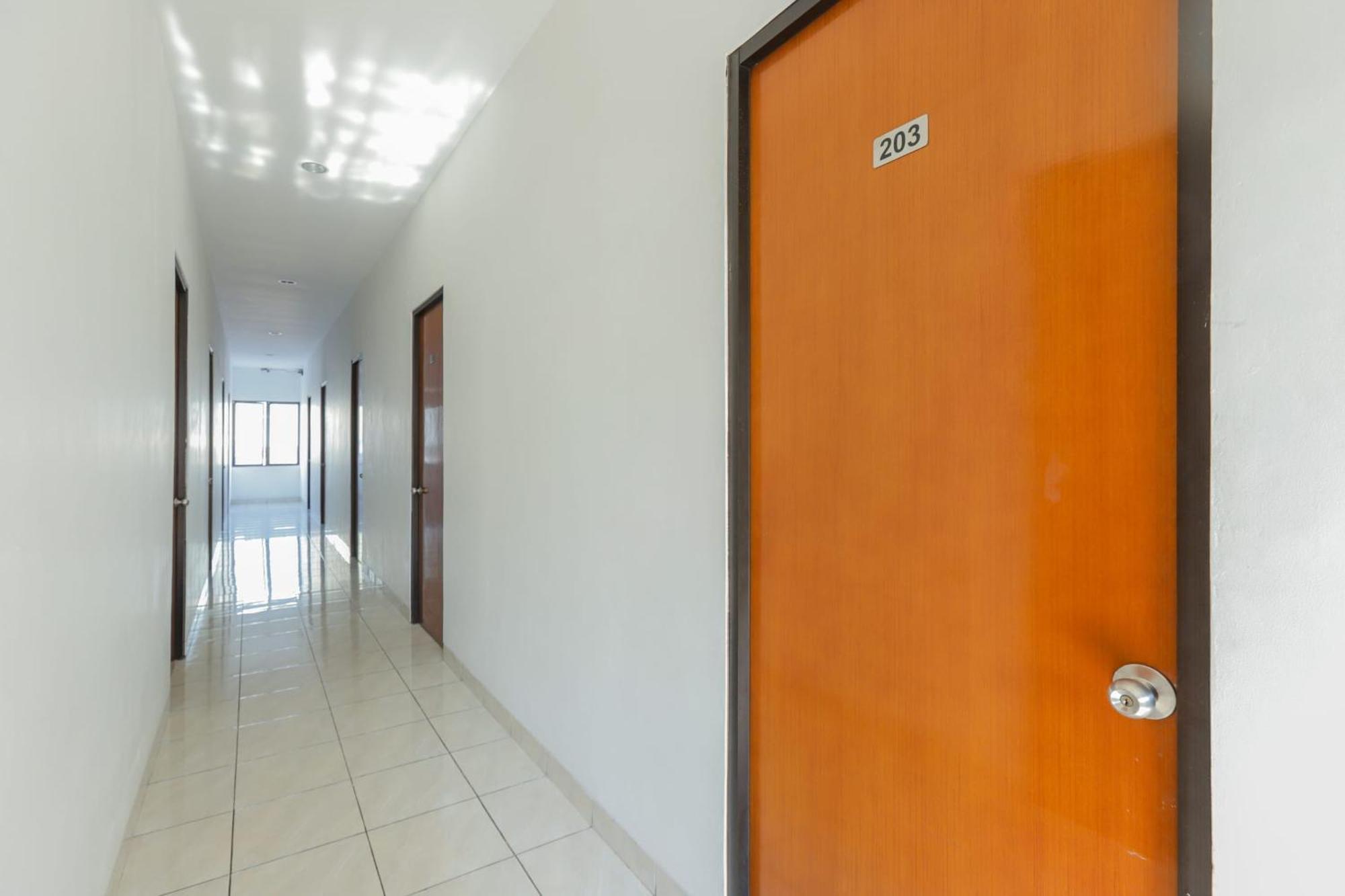Super Oyo 866 Idola Residence Τζακάρτα Εξωτερικό φωτογραφία
