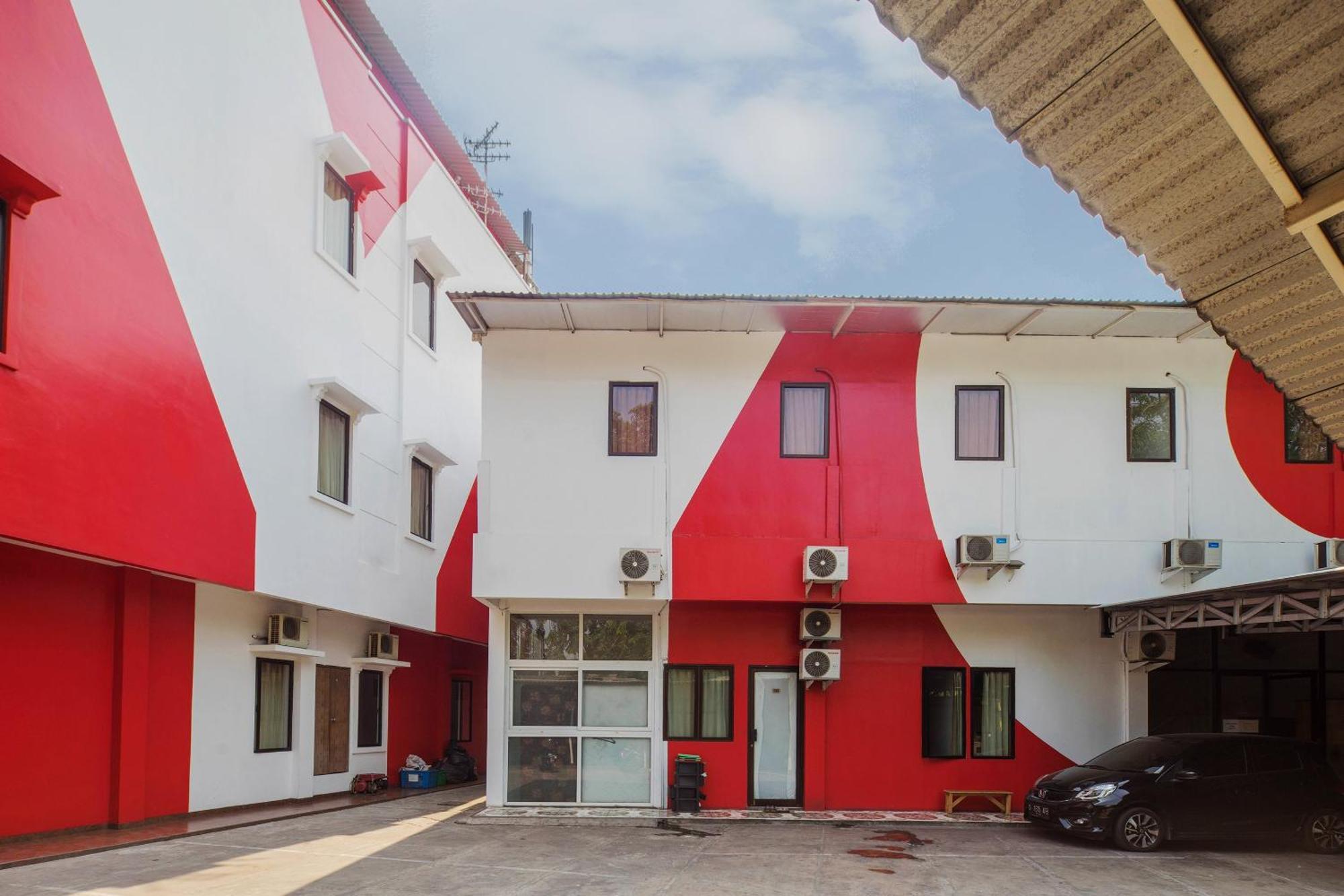 Super Oyo 866 Idola Residence Τζακάρτα Εξωτερικό φωτογραφία